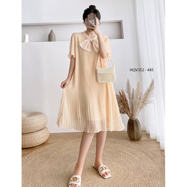 Váy Bầu Ly 2 lớp ,tay bồng ,đính ngọc ,Nơ todáng xuông☘️tiểu thư siêu xinh-ảnh thật cận chất -freesize 43-68kg