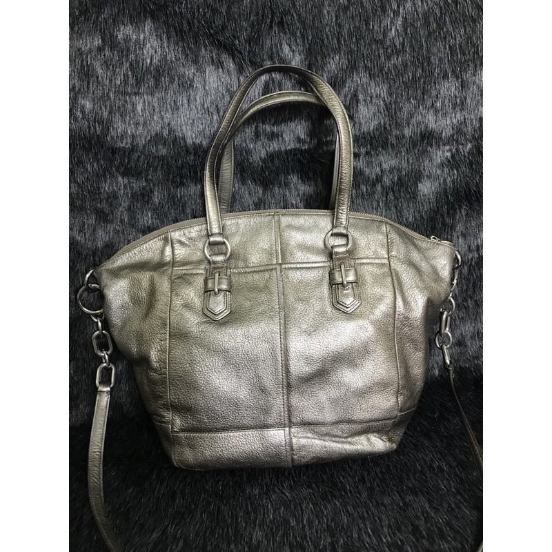 💚 đeo vai, đeo chéo màu xám chuột ánh kim Co.a.ch