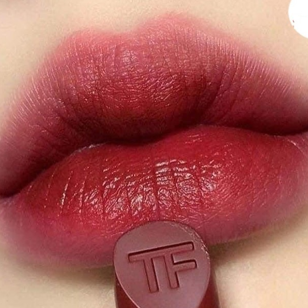 dieuthuy28_ authentic