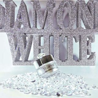 Diamond white kem làm trắng răng