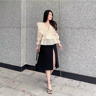 Áo peplum nude cổ bèo