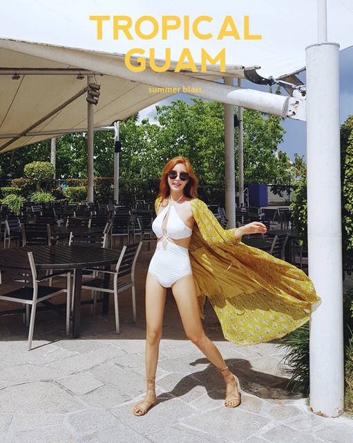 Monokini khoét eo - Đồ bơi 1 mảnh dáng yếm