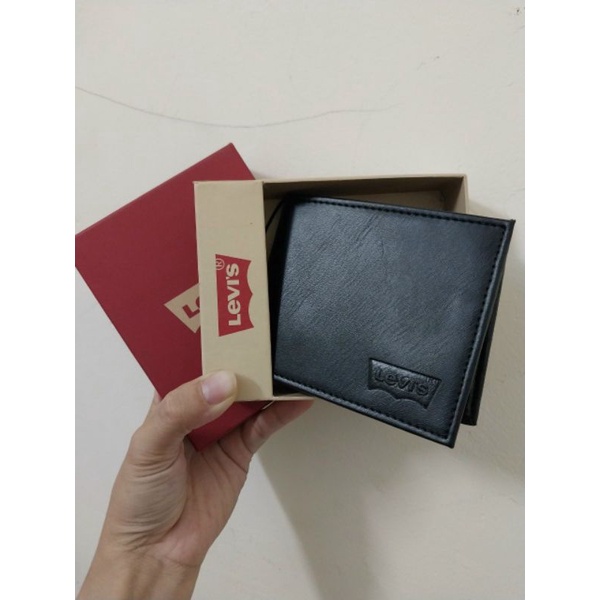 VÍ/BÓP LEVIS KÈM HỘP CHÍNH HÃNG