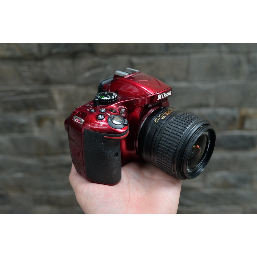 Nikon D5200 + kit 18-55mm VR - 24.1 Megapixel - Quay Fullhd - Mới 99%
