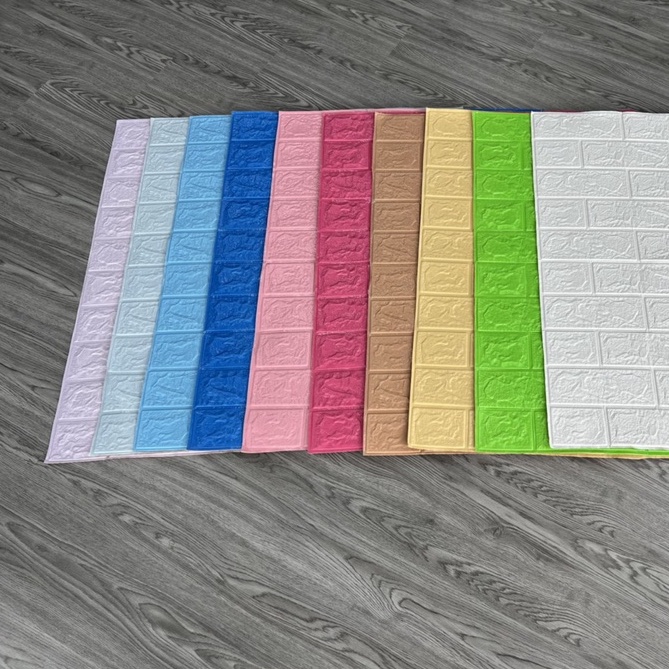 Miếng giấy dán tường bằng xốp giả gạch trang trí phòng kích thước 70cm x 77cm | BigBuy360 - bigbuy360.vn