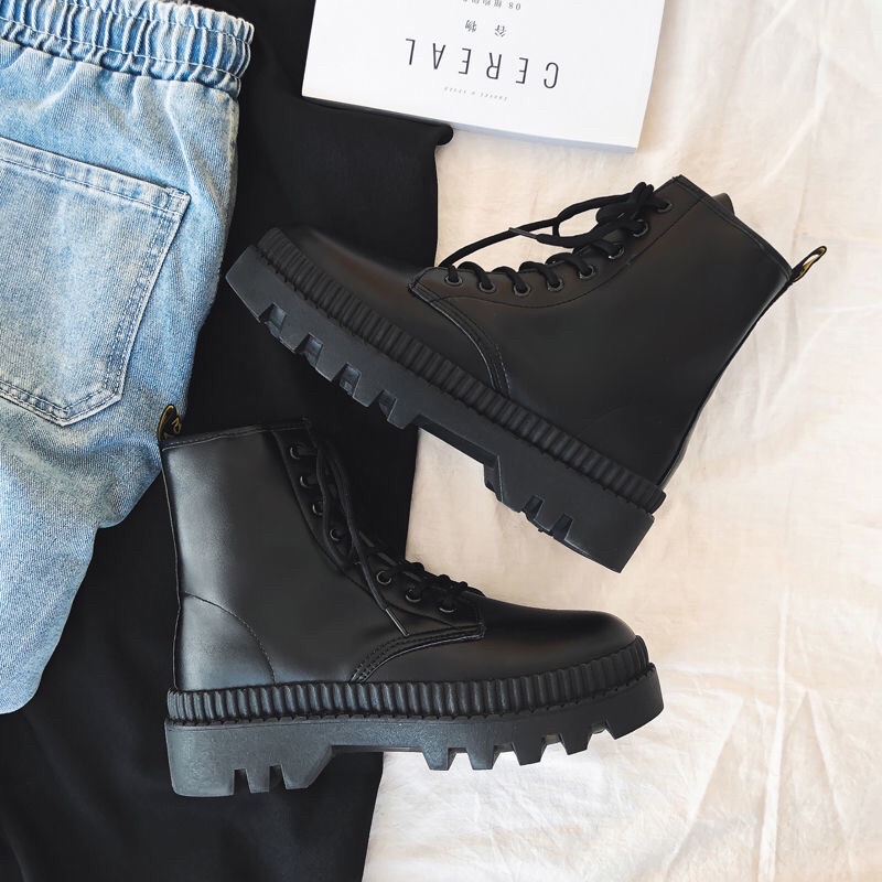 Order Boots nam phong cách Ulzzang mới nhất thu đông | BigBuy360 - bigbuy360.vn