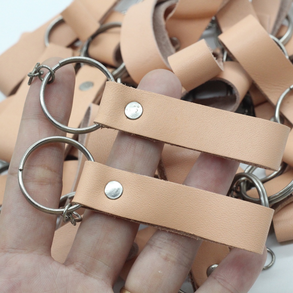 Móc Khóa Da Bò Cao Cấp - handmade Màu Gửi Ngẫu Nhiên