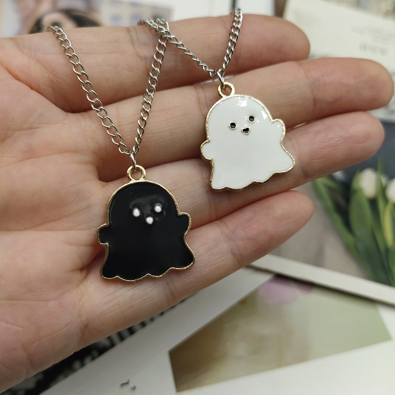 Vòng cổ Mặt Hình Ma Đen Trắng Dễ Thương Phong Cách Halloween