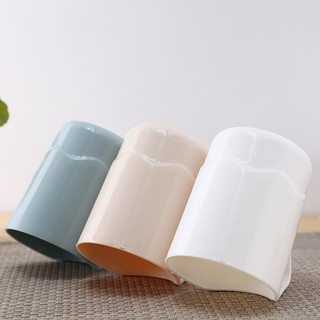 Cốc đựng bàn chải đánh răng đa năng
