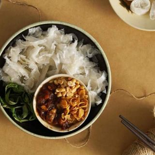 BÁNH TRÁNG ABI - CHẤM ME