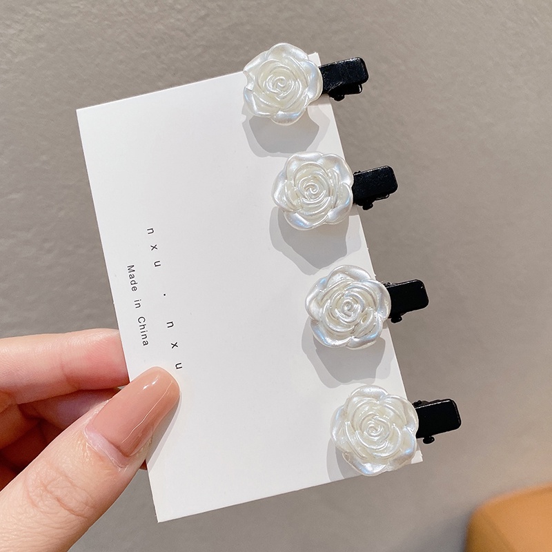 Kẹp tóc phối hình hoa phong cách retro Hàn Quốc dành cho nữ