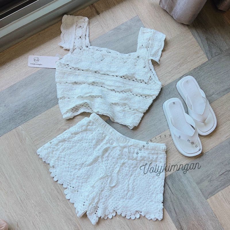 Sét ren trắng cổ vuông hàng QC