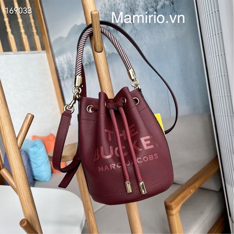 Túi Đeo Chéo Marc Jacobs The Leather Bucket Bag  Da thật, Hàng xuất  Size: 19x19x23cm