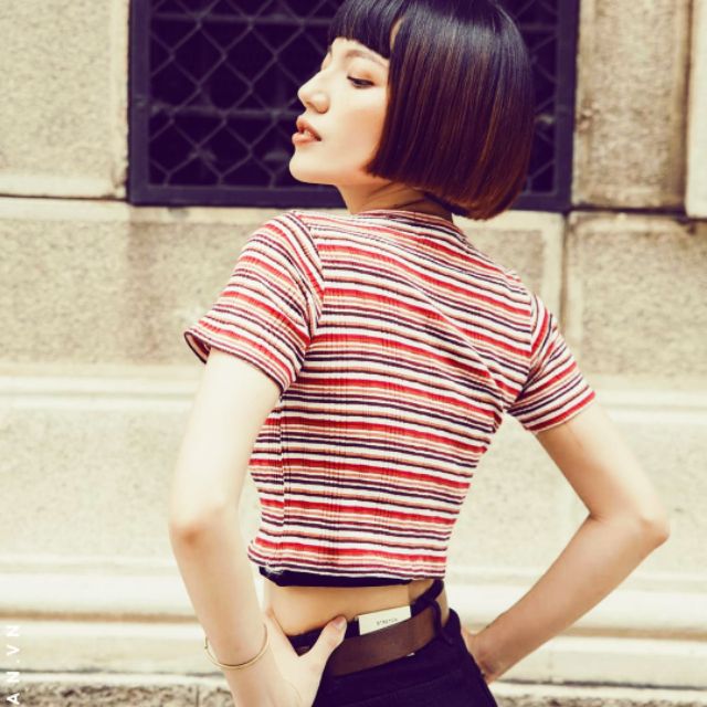 [ có video hình thật ]Áo Croptop Ôm Body ̀̀̀̀̀5 Nút Tay Ngắn | BigBuy360 - bigbuy360.vn