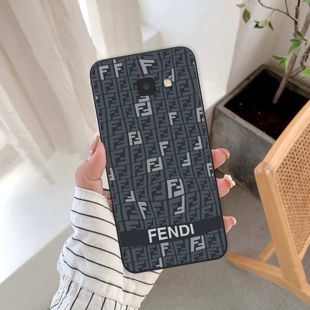 Ốp lưng điện thoại Samsung J4 Plus / J4 Core / J4+ fendy, búp bơ rì, kaws thời trang, vỏ ốp thời trang rẻ đẹp