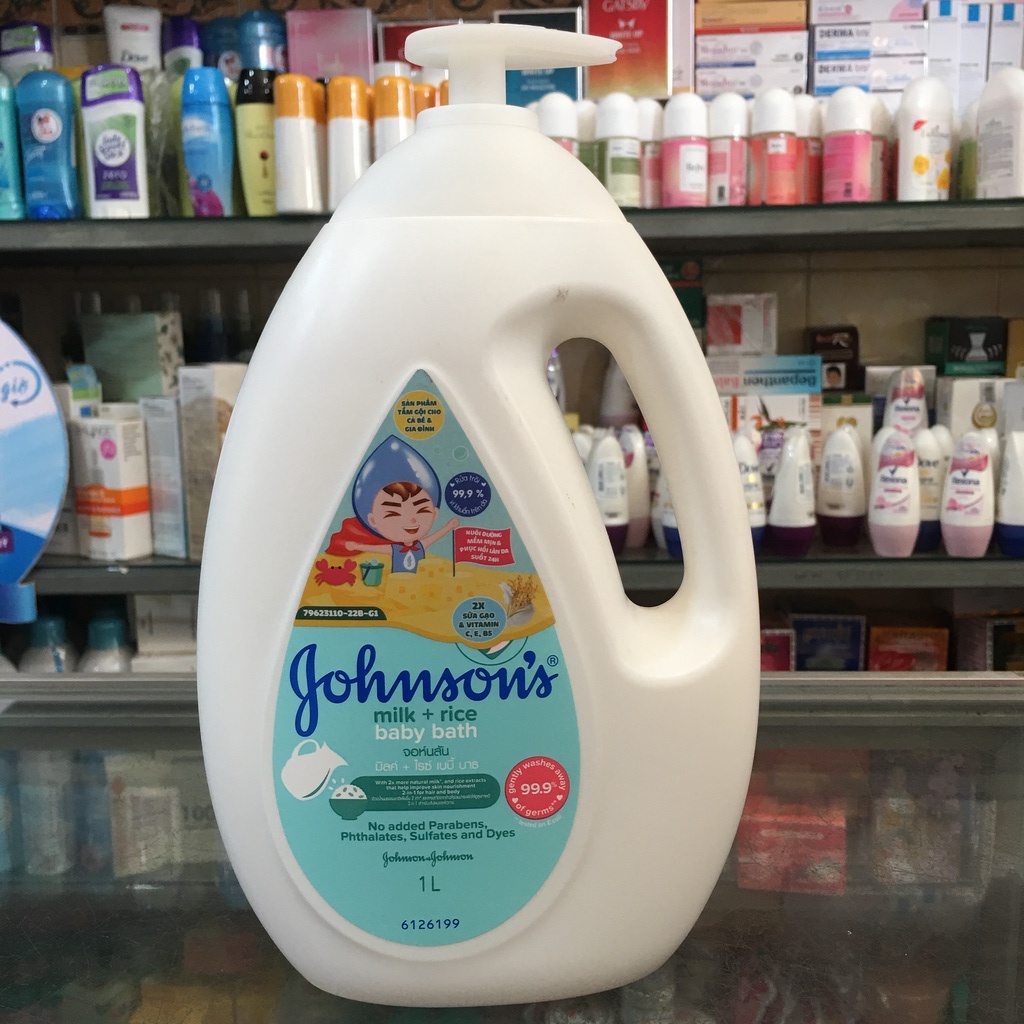 Sữa Tắm Dưỡng Ẩm Johnson’s Baby Chứa Sữa Và Tinh Chất Gạo (1000ml)