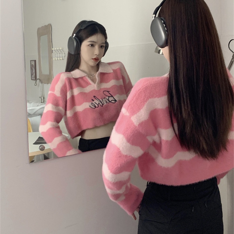 Áo Sweater Dáng Ngắn Họa Tiết Kẻ Sọc