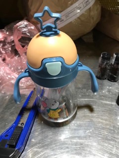 Bình tập uống nước ngôi sao