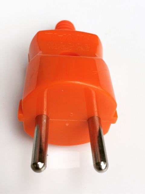 Phích cắm siêu chịu tải 3000W NiVal