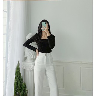 Áo Thun Nữ Tay Dài Cổ Vuông