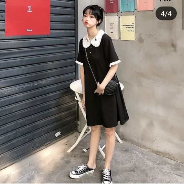 Váy cổ sen