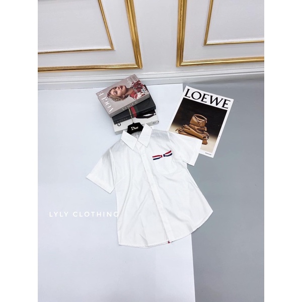 Áo sơ mi thom nơ túi trắng đỏ TTA867