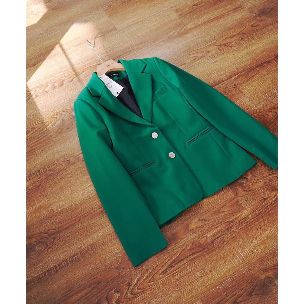 Áo blazer xanh lá mix được nhiều kiểu ,vest nữ dáng vừa | BigBuy360 - bigbuy360.vn