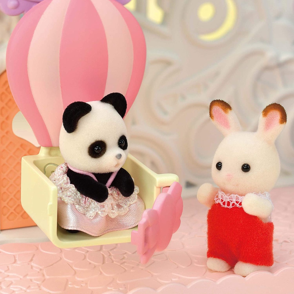 Sylvanian Families Lâu Đài Của Bé Ở Công Viên Giải Trí Amusement Park Baby Castle