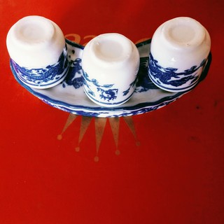 Bộ kỷ thờ 3 chén, gốm sứ Bát Tràng