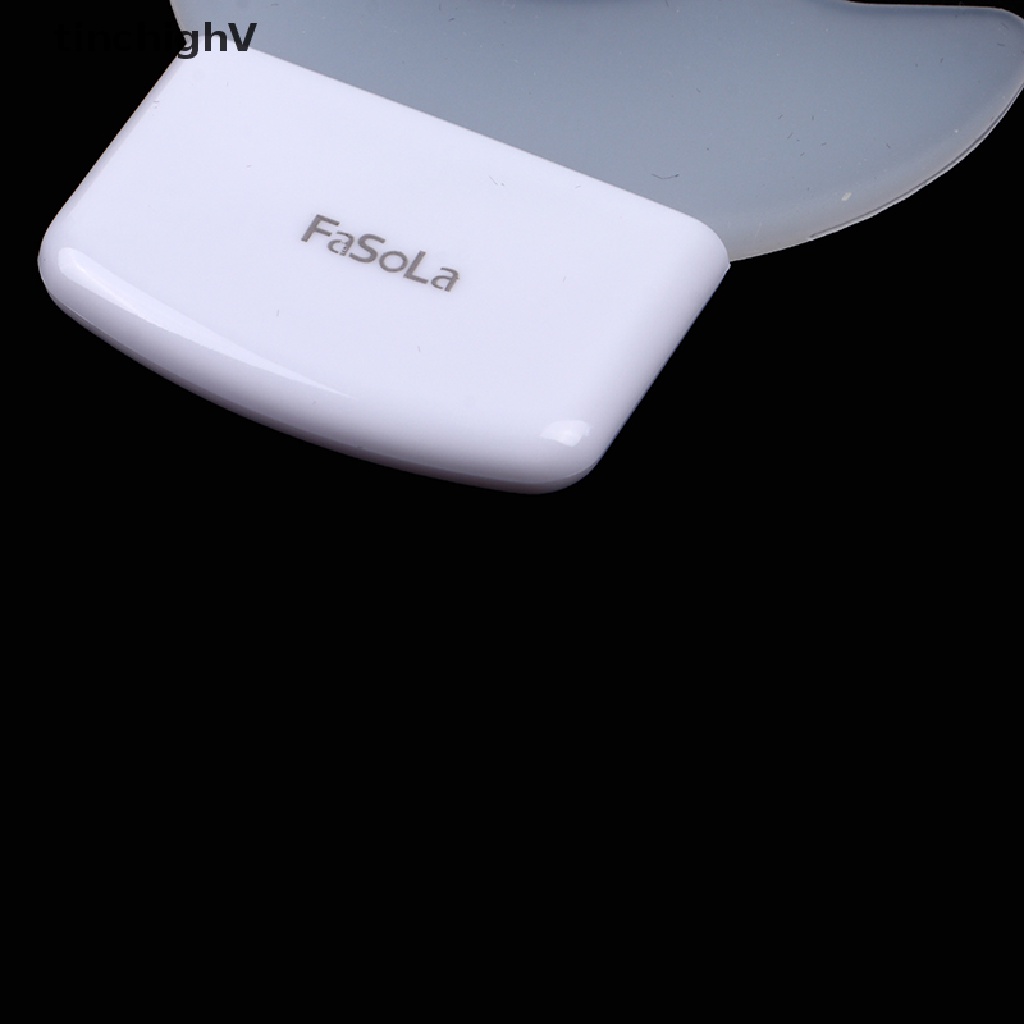 1 Khuôn Kẻ Mắt Trang Điểm Làm Đẹp Tiện Dụng