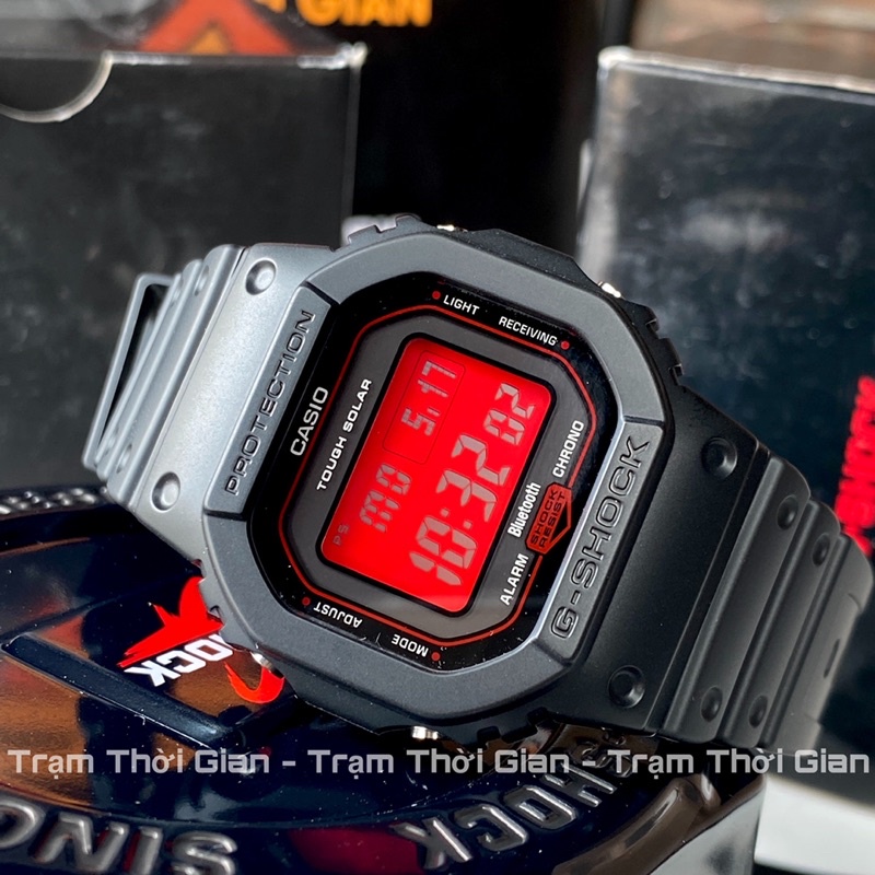 Đồng hồ nam Casio G-shock Chính hãng hiếm hàng GW-B5600AR  - Kích thước vỏ : 48,9×42,8×13,4mm
