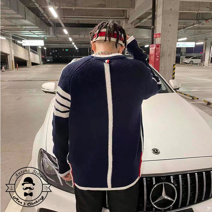 Len Cổ Tròn Vằn Thom Browne