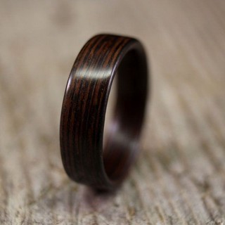 Nhẫn Gỗ Mun uốn