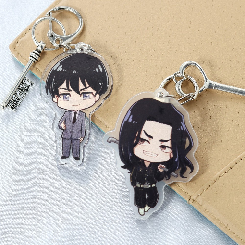 Móc khóa hình nhân vật chibi trong anime Tokyo Revengers