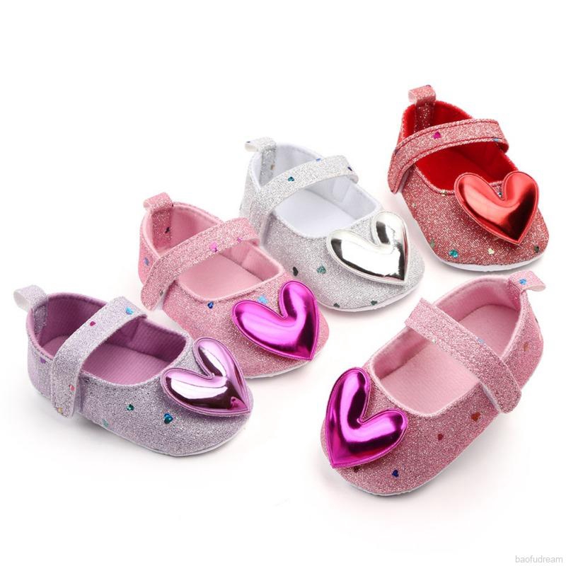 Giày tập đi đính kim tuyến trang trí họa tiết trái tim cho bé gái 0-18 tháng tuổi