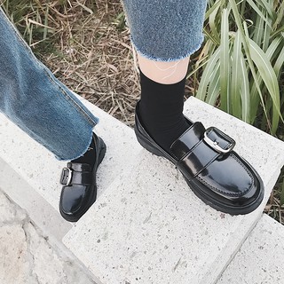 giày bệt mũi tròn ulzzang..
