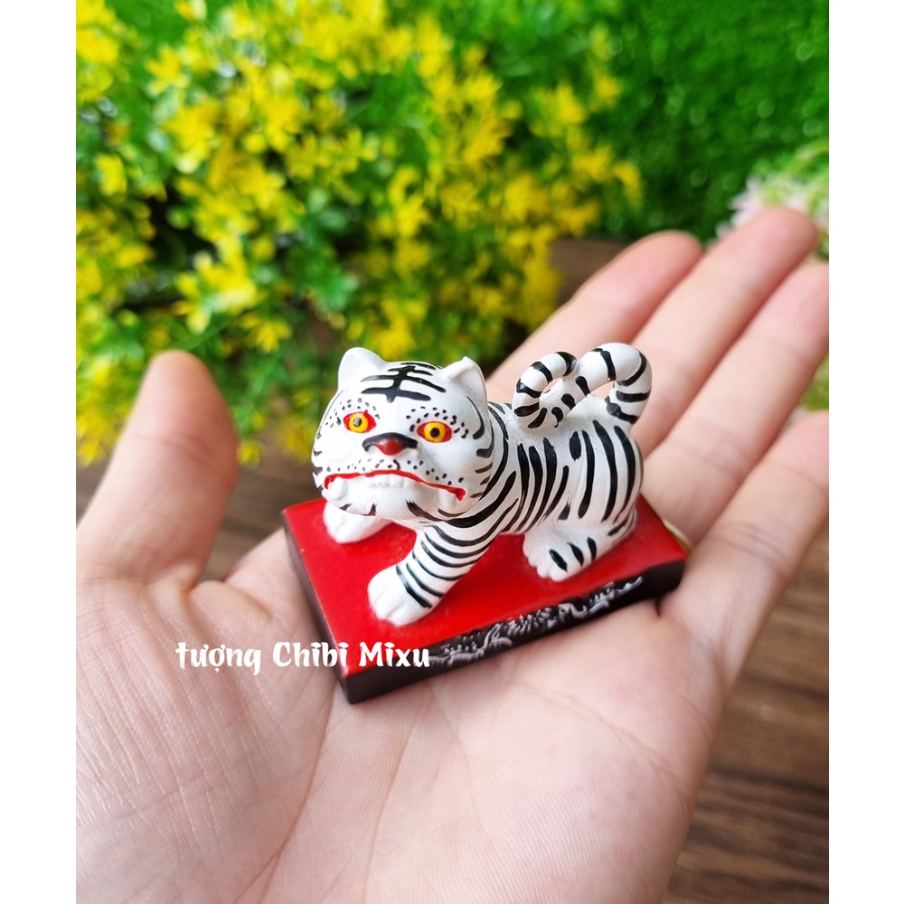 Tượng Hổ nhí ngang 5cm x cao 4.5cm