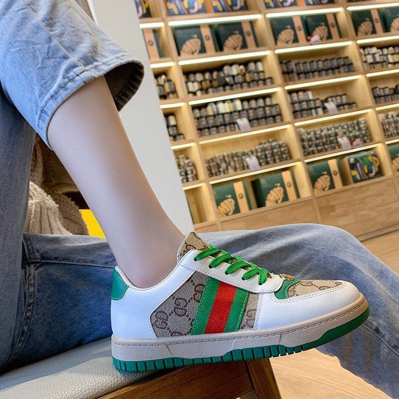 Giày thể thao nữ, giày đế bằng sneaker GC chất liệu da pha vải  màu trắng, xanh họa tiết đẹp đế độn lót thông hơi êm ái