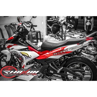 Tem Trùm Exciter 150 Trắng Đỏ Cá Mập