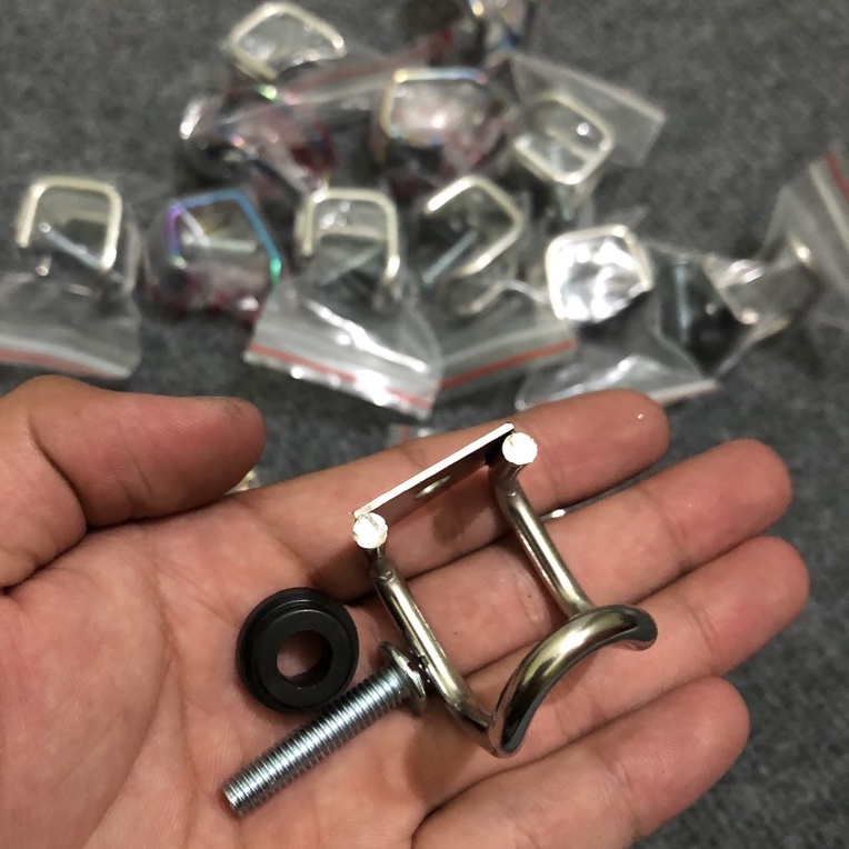 Móc treo đồ hình chữ U 7 màu