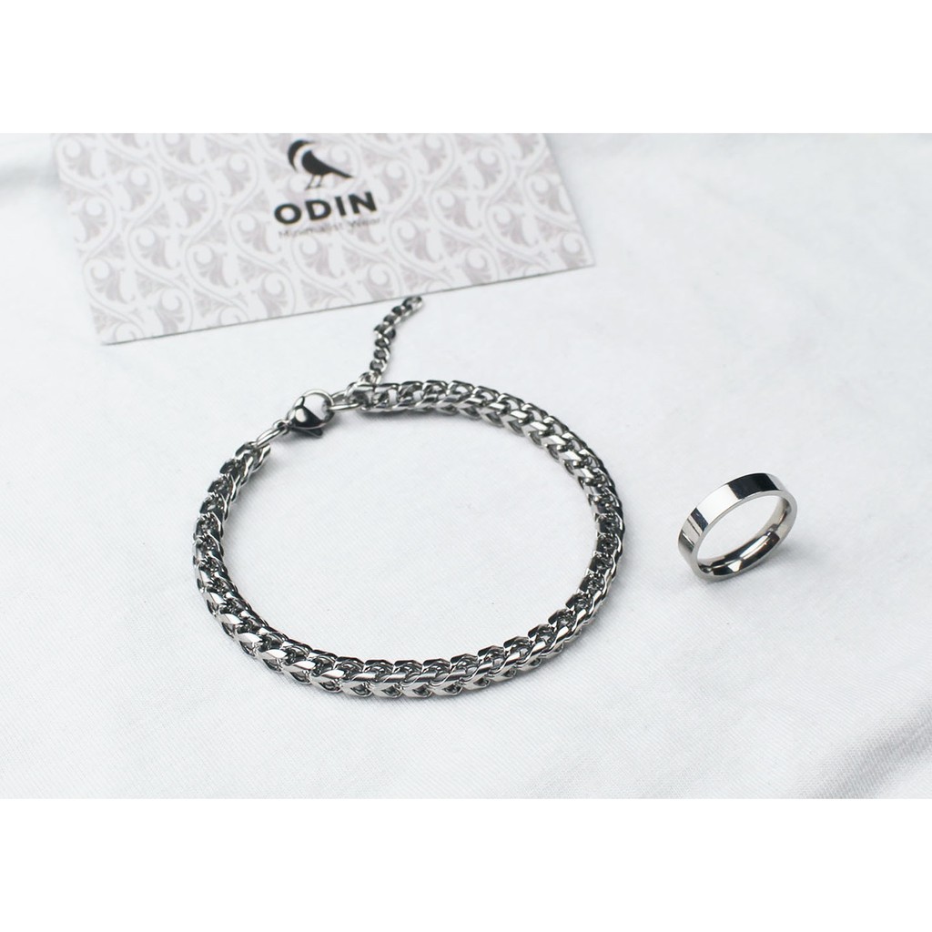 [TẶNG KÈM NHẪN] Vòng tay Chain thép Titanium - FIN V2