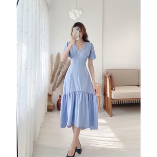 ĐẦM ĐUÔI CÁ CỔ V TAY BÈO
