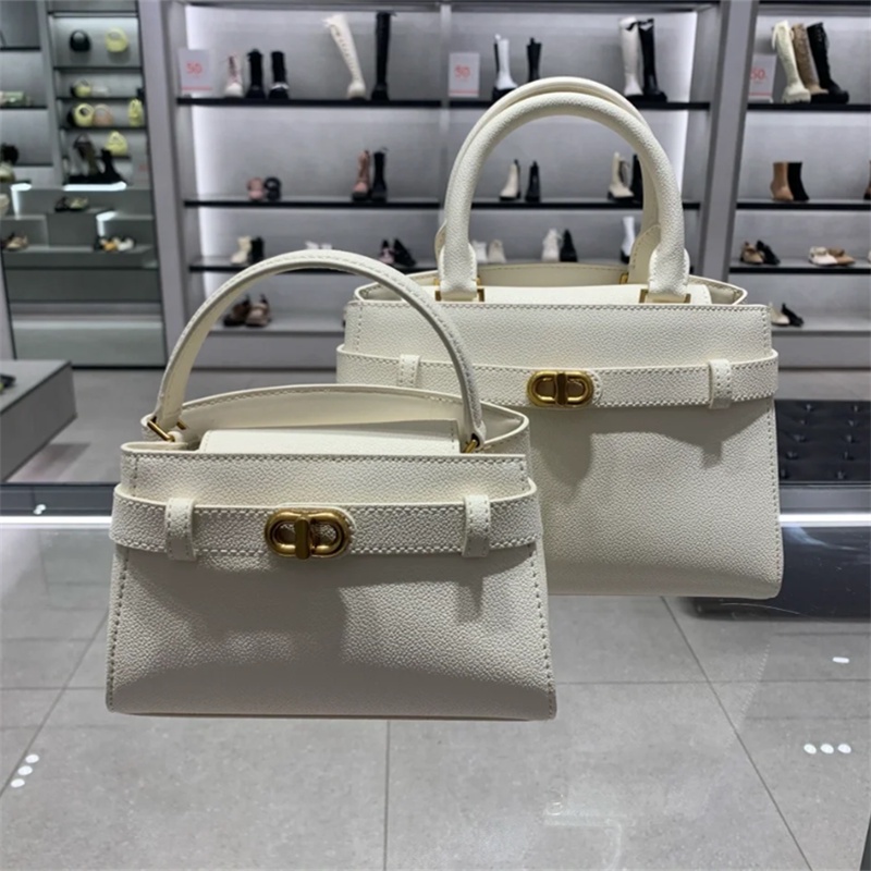 Túi Quà Tặng Ngày Lễ Tình Nhân 2022Festival Mới50270880 50160102Túi Đeo Vai Với Khóa Kim Loại Đơn Giản Xinh Xắn Cho Nữ