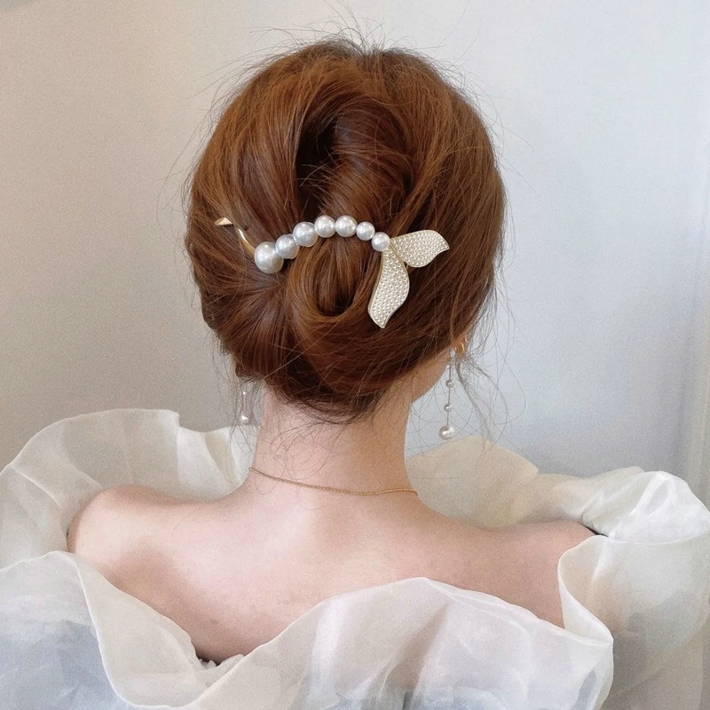 Kẹp Tóc Hình Bướm Màu Vàng / Bạc Thời Trang Cho Nữ