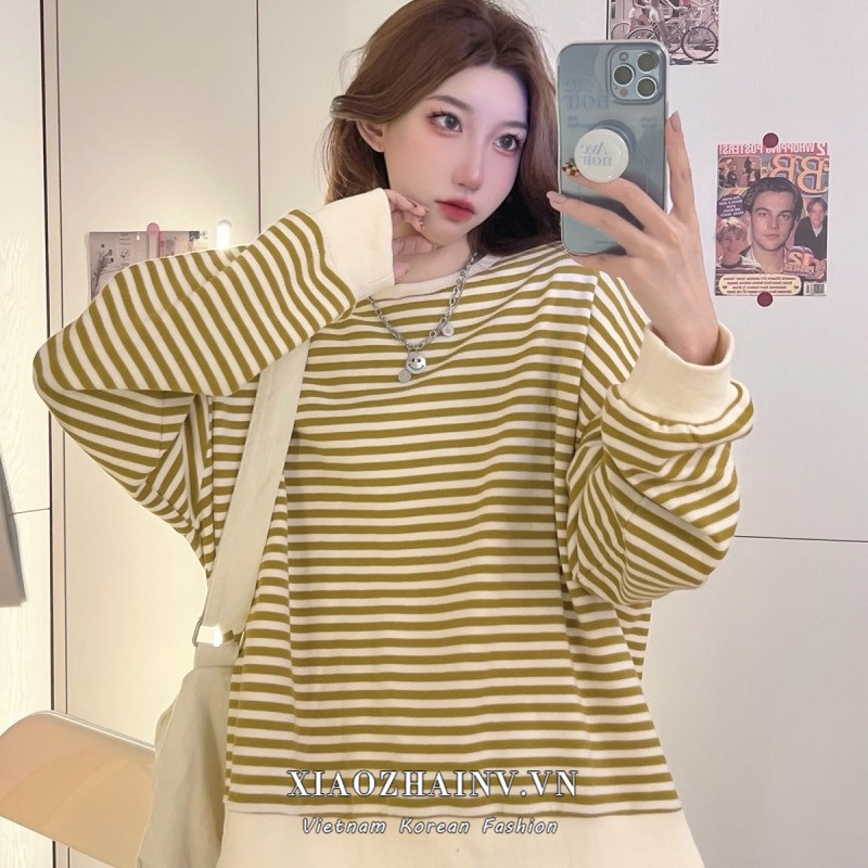 Áo nỉ cổ tròn dáng rộng kẻ sọc ngang 3 màu thời trang Hàn Quốc cho nữ | BigBuy360 - bigbuy360.vn