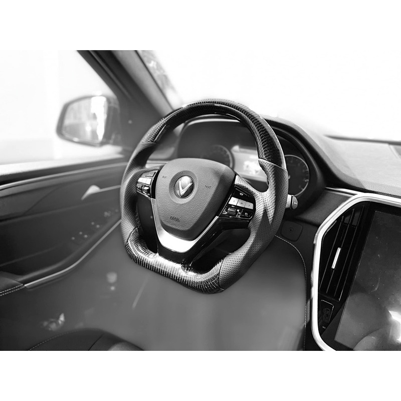 VOLANG ĐỘ THỂ THAO CHO VINFAST LUX A/ LUX SA