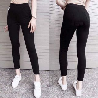Quần lengging cạp bbr của Giang