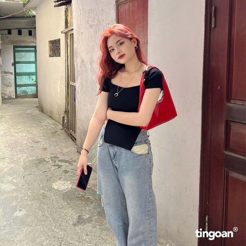 Áo len lượn viền sẻ vạt thân xám tingoan sài gòn SHORT CAKE TOP/GR