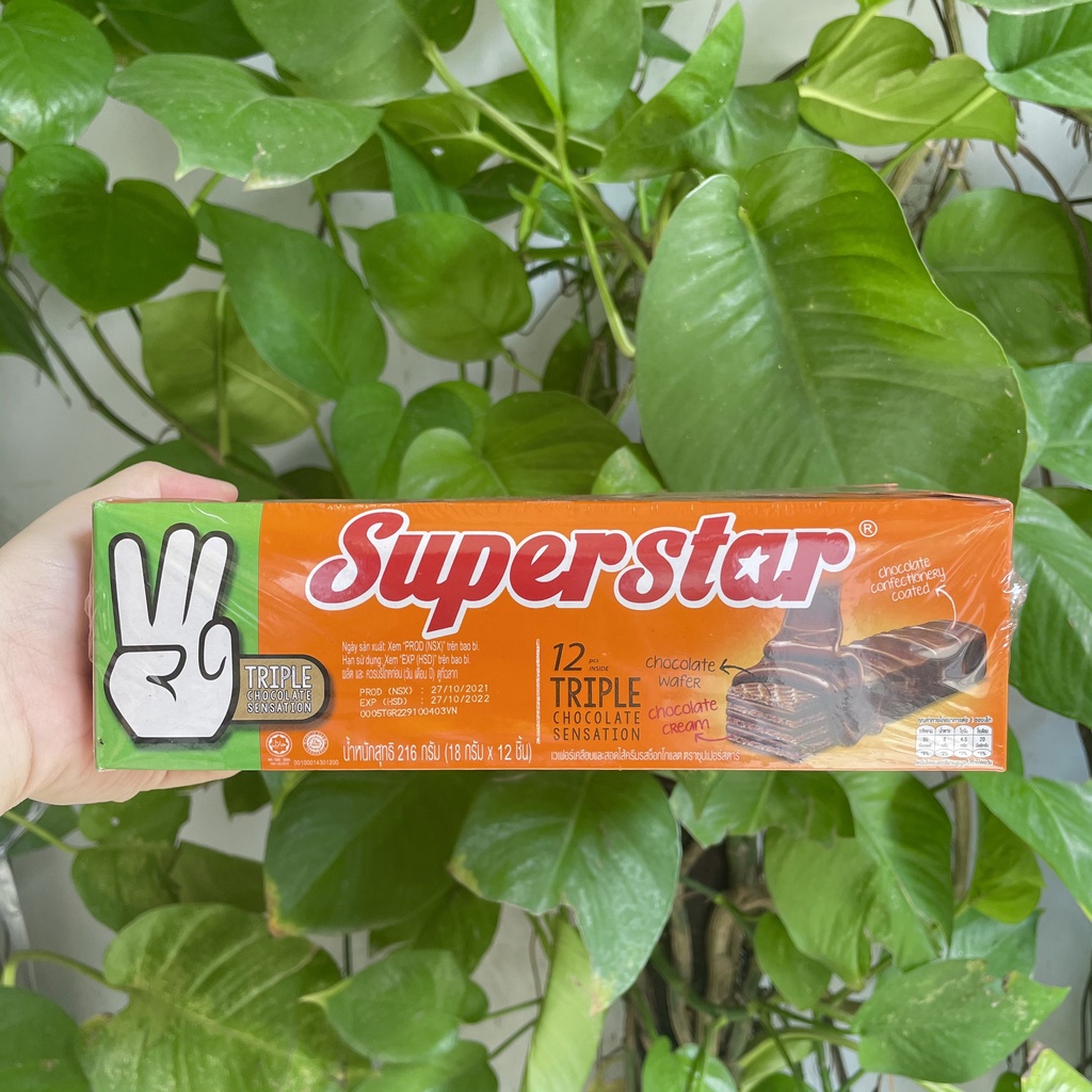 Bánh Xốp Phủ Sôcôla Superstar Triplet Chocolate (Hộp 12 thanhx18g)