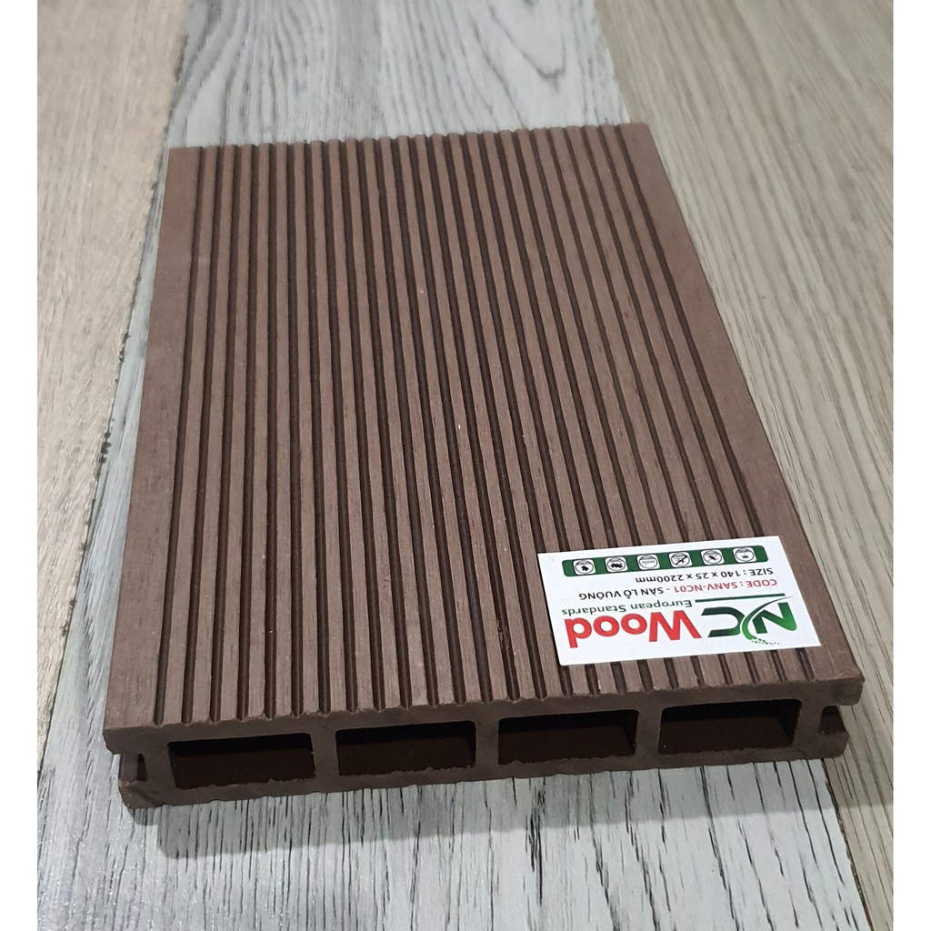 Thanh gỗ nhựa composite ngoài trời lỗ tròn, lỗ vuông